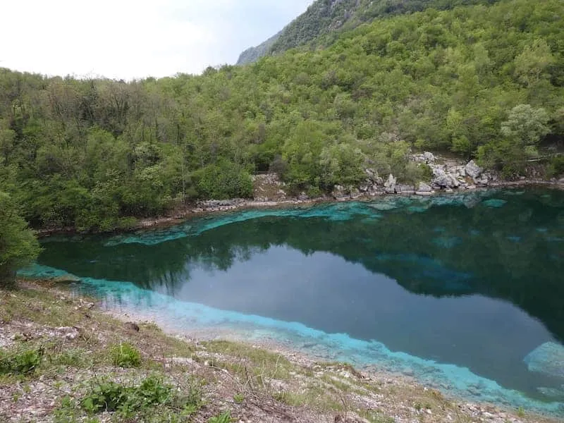 Forgaria nel Friuli: il murus gallicus di Castelraimondo, il castello di Flagogna, i grifoni del Lago di Cornino e gli stavoli di Monte Prat - Borghi & Città in Friuli Venezia Giulia