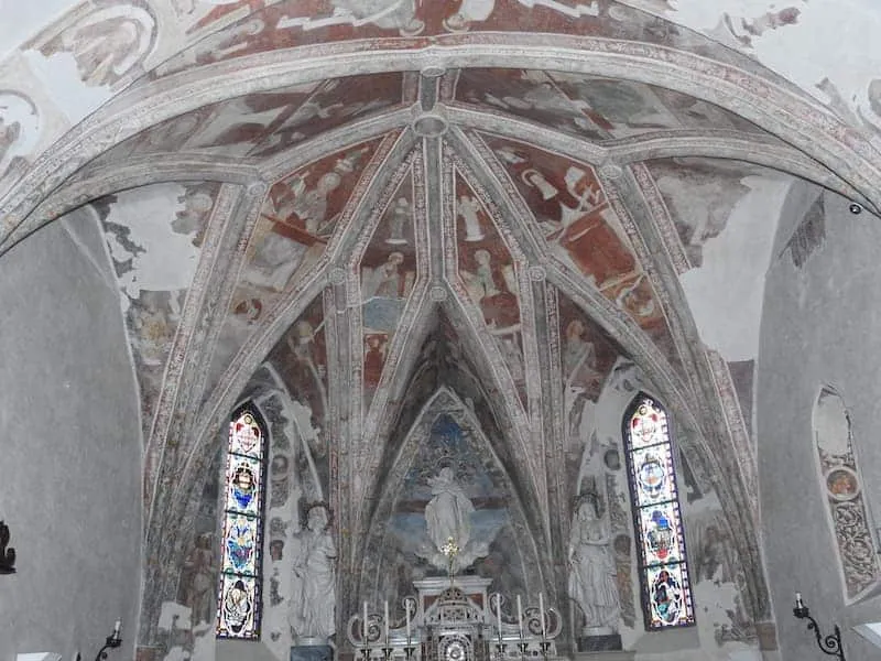 Tramonti di Sotto: la pieve di Santa Maria Maggiore, il mulino di Campone, il borgo sommerso di Movada e la pitina della Val Tramontina - Borghi & Città in Friuli Venezia Giulia